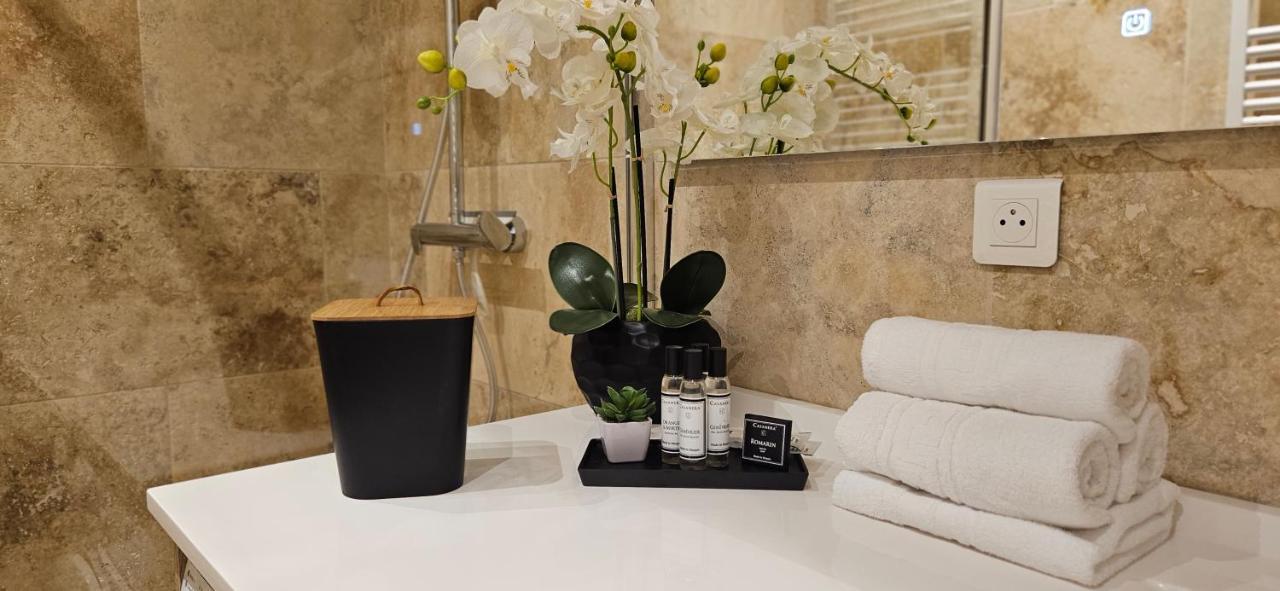 Bel & Ancien Appartement T3 Renove Dans Sartene ภายนอก รูปภาพ