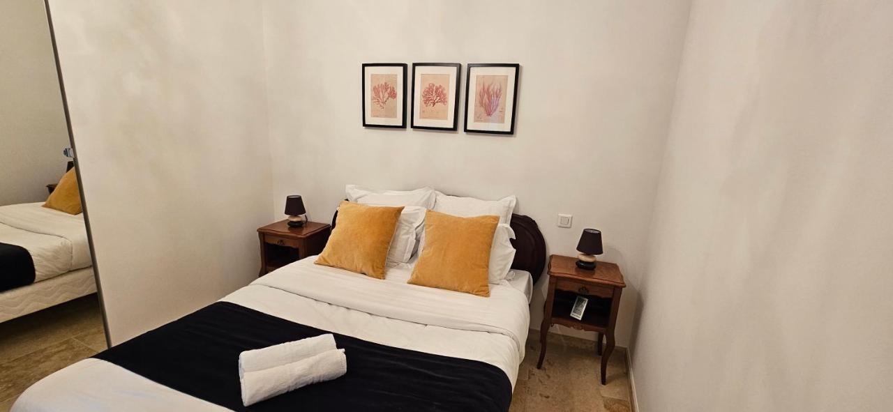 Bel & Ancien Appartement T3 Renove Dans Sartene ภายนอก รูปภาพ
